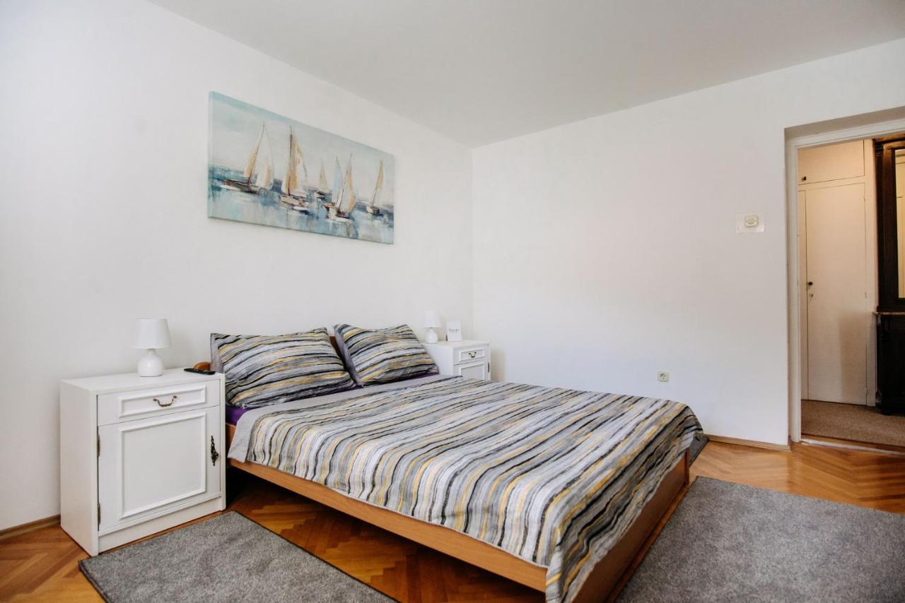 Sunnynest Apartment - 3Br Apt With Free Parking & Wi-Fi, Close To Lapad Bay Beach Ντουμπρόβνικ Εξωτερικό φωτογραφία